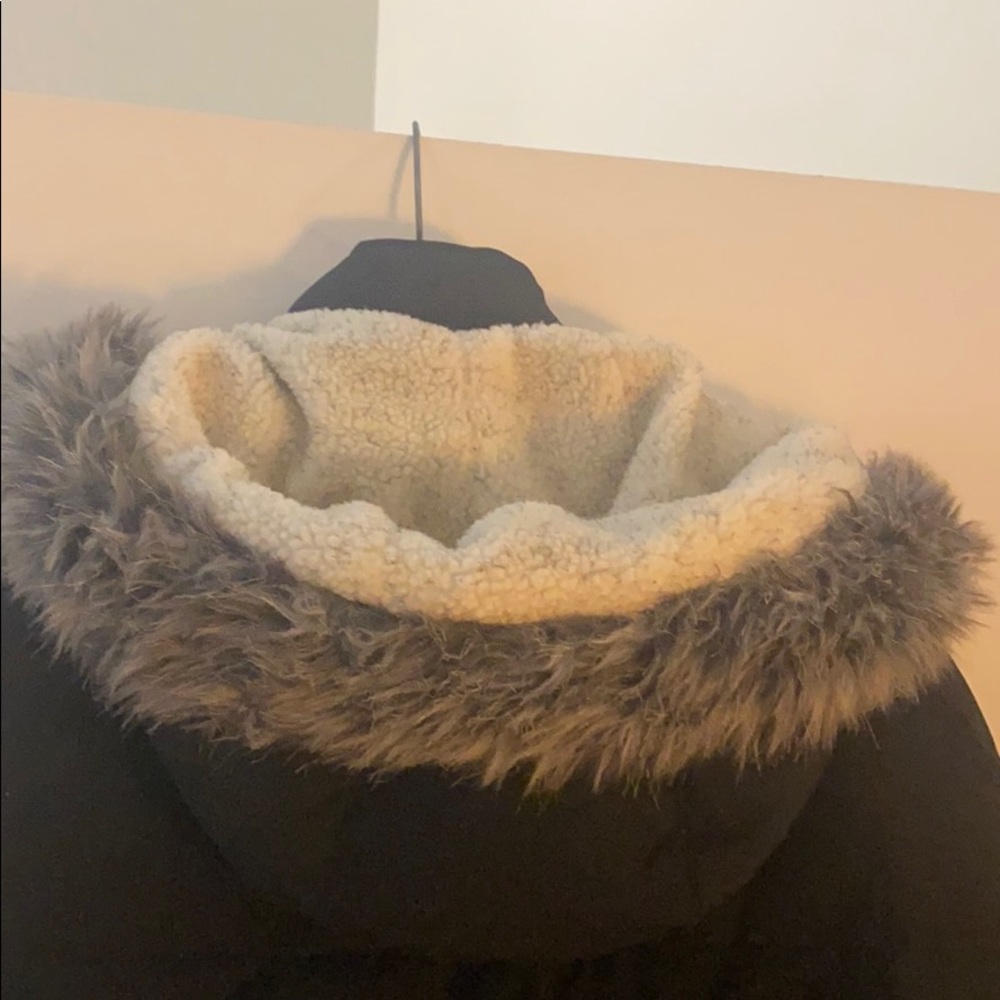 Winter Jacket - Picture 5 of 7